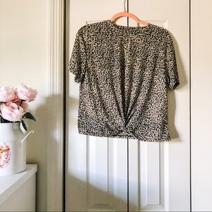 knotted leopard short sleeve too